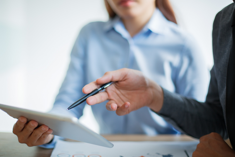 Servei d'atenció al client personalitzat, escoltant les necessitats de cada autònom o empresa.